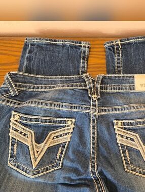 Women's Vigoss Jeans Size 15/16 Chelsea Skinny Jeans Embroidered Pockets